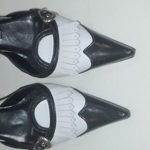 LUCIAN0 PADAVON LEATHER HEELS MADE IN ITALY